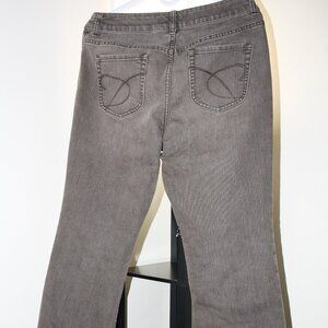 Chico's Rustic Grey Platinum Denim Straight Short Jeans Size 1 Ultimate Fit Slim